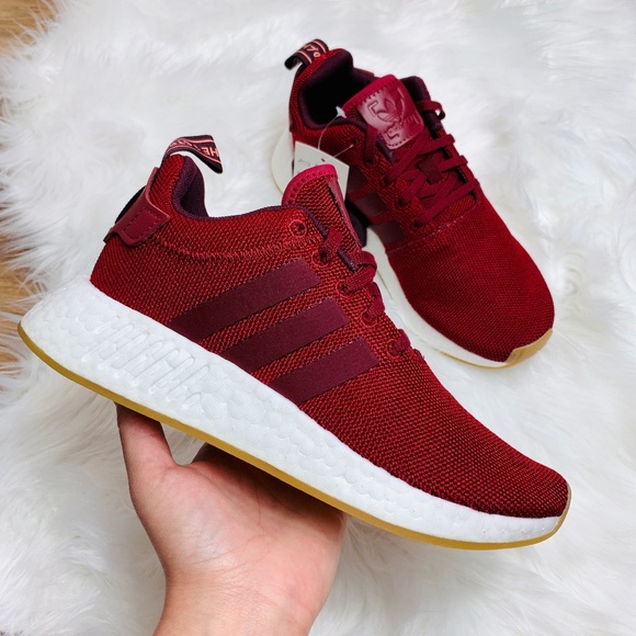 nmd r2 burgundy